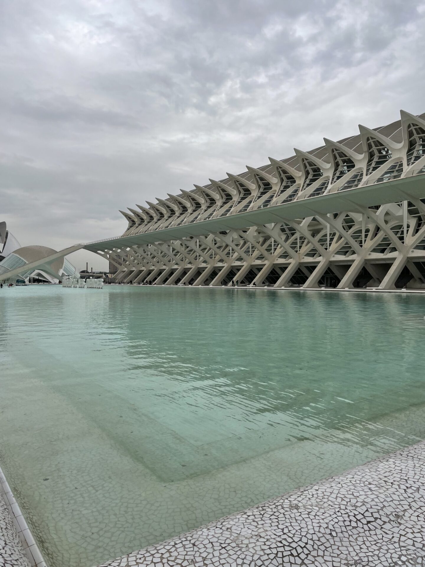 Découverte de Valence en road trip : entre plages, marchés locaux et cuisine authentique, une destination idéale pour un voyage en famille ou entre filles ( blog Valence )