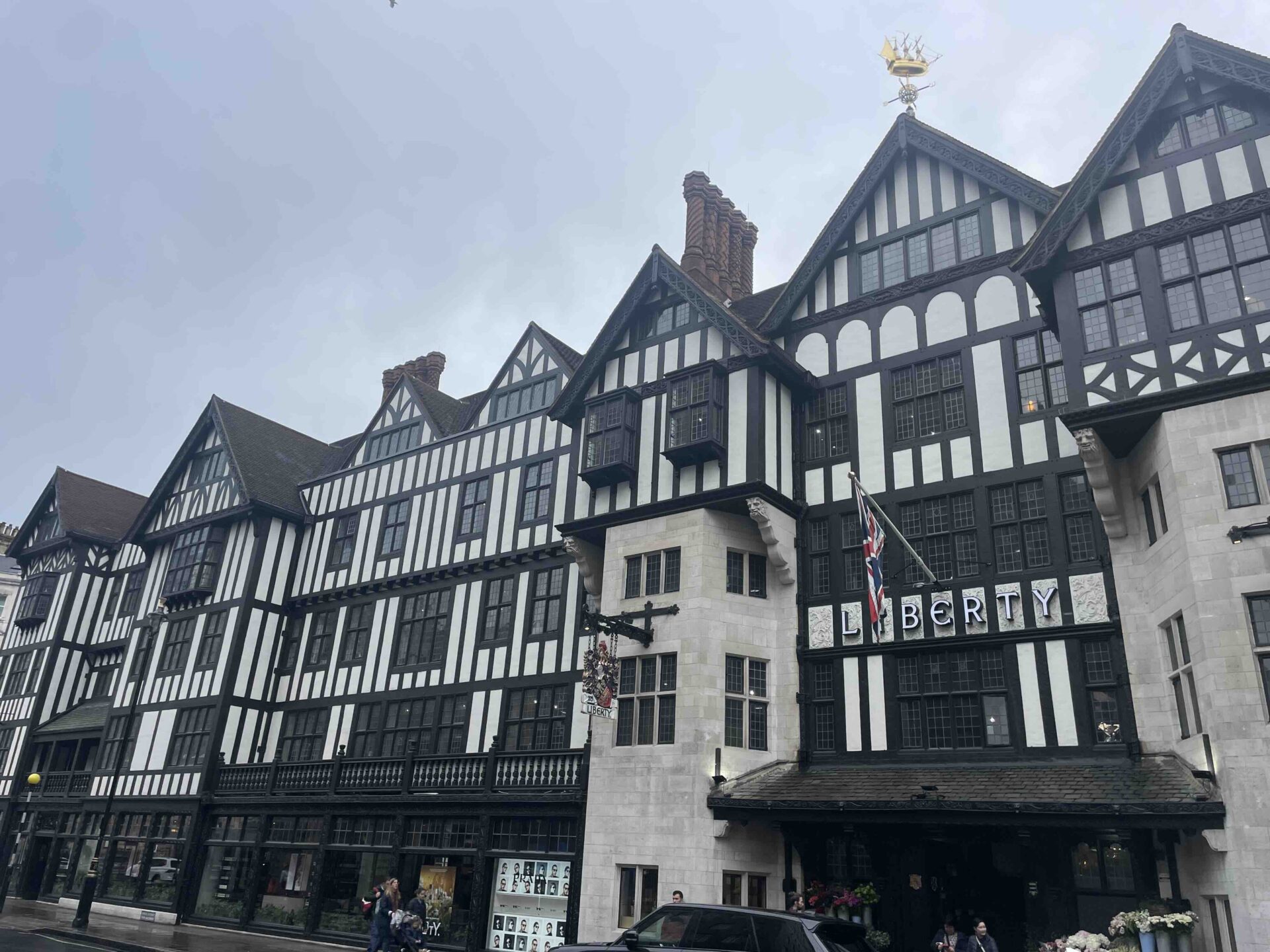 Un bâtiment emblématique de Londres, reflétant l’architecture unique de la ville